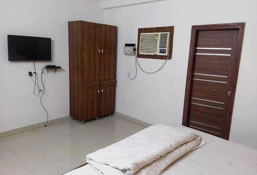 Triple Classic Room, O Delite Hotel Near Leisure Valley Park