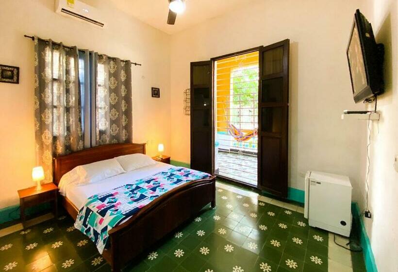 חדר דלוקס, Mansion Bahia Manga