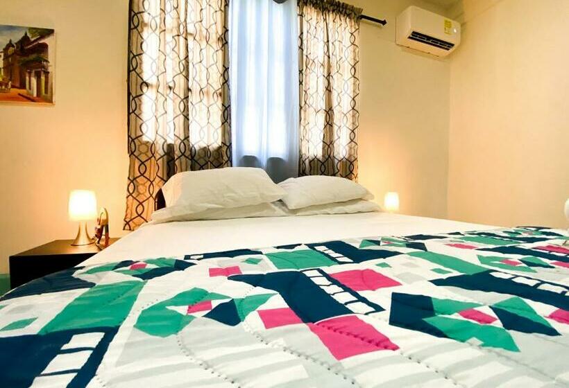 חדר דלוקס, Mansion Bahia Manga