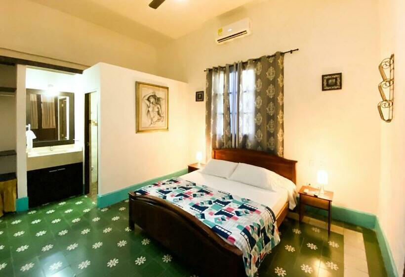 חדר דלוקס, Mansion Bahia Manga