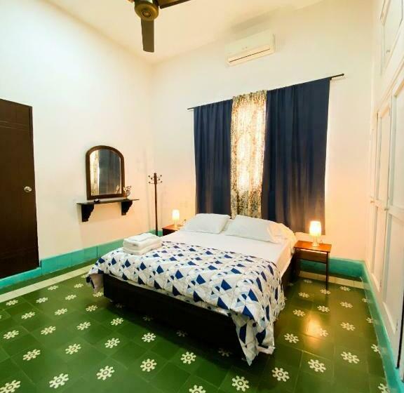 חדר דלוקס, Mansion Bahia Manga