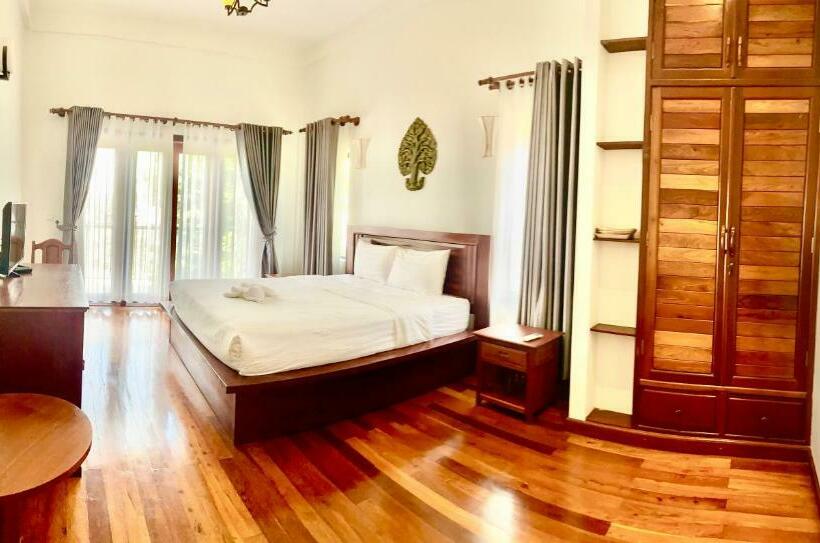 جناح سرير كينج, D Central Khmer Villa