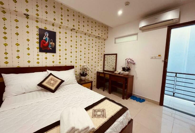 اتاق استاندارد با تخت بزرگ, Saigon Europe