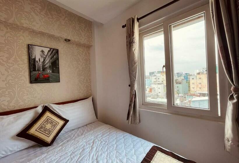 اتاق استاندارد با تخت بزرگ, Saigon Europe
