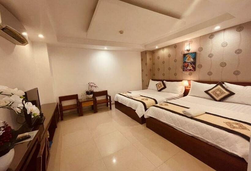 اتاق استاندارد چهار تخته, Saigon Europe