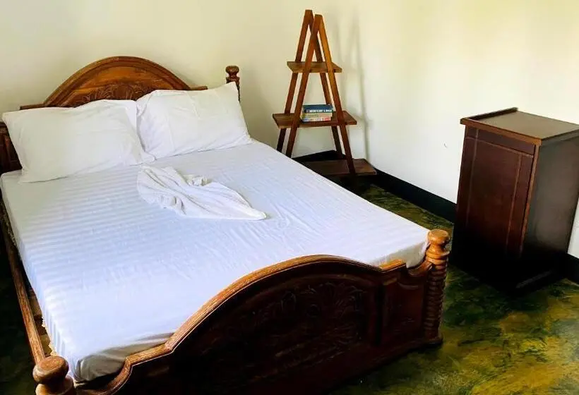 ベーシックルーム, Madiha Surf House Lanka