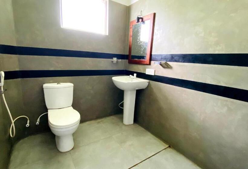 חדר דלוקס, Madiha Surf House Lanka