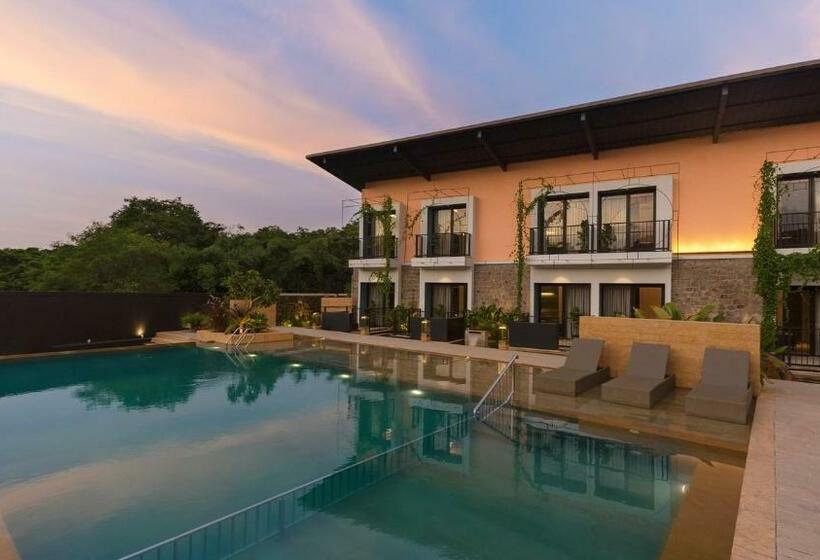 חדר סטנדרט נוף לבריכה, East India House