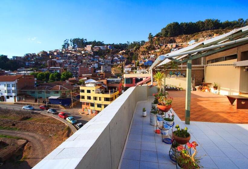 غرفة قياسية, T Ika Guest House