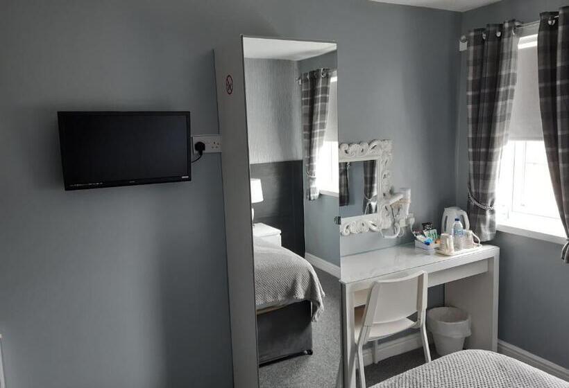 חדר משפחתי בסיסי, Manchester House