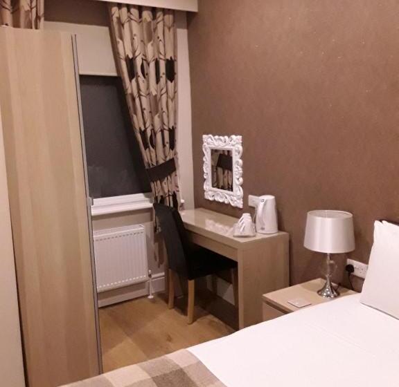 חדר סטנדרט עם מיטת קינג, Manchester House