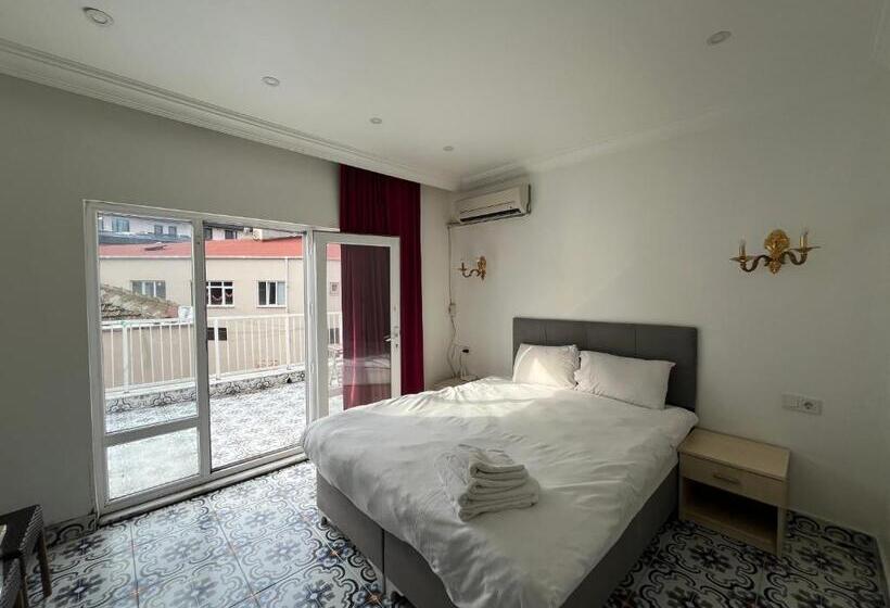 آپارتمان 1 خوابه با بالکن, Saffron Hotel Old City