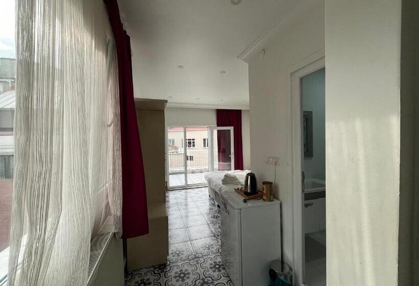 バルコニー付き１ベッドルームアパートメント, Saffron Hotel Old City