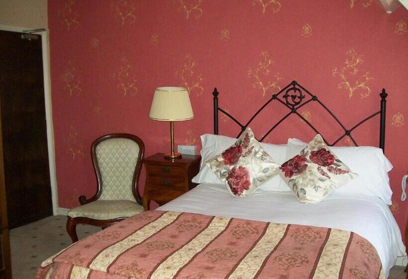 Номер Deluxe, Chapel House