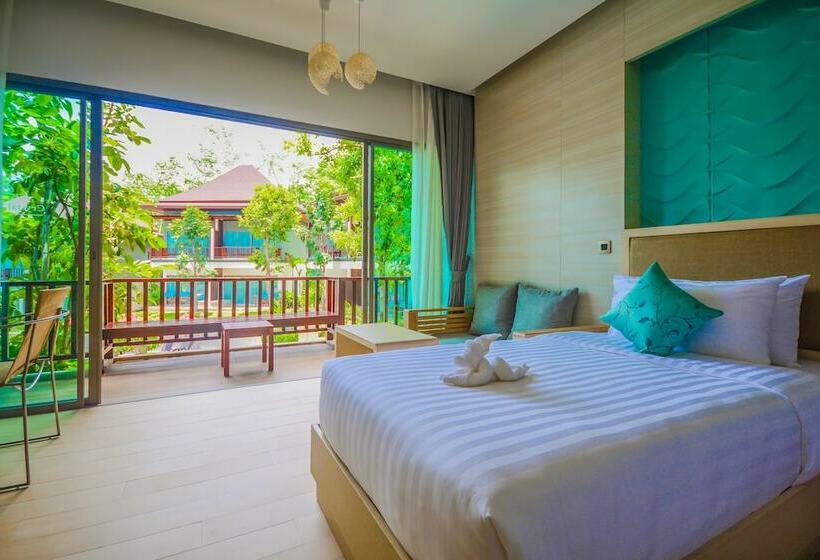 חדר דלוקס נוף לגינה, Crystal Wild Resort Panwa Phuket