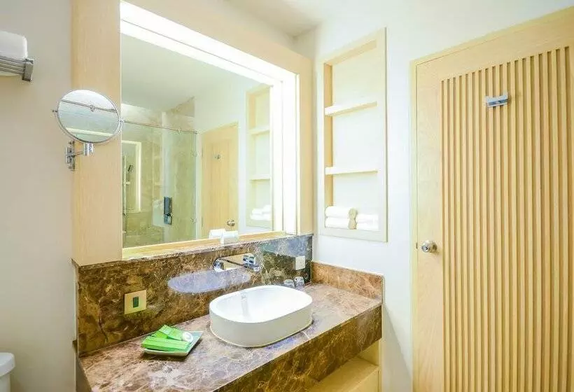Deluxe-huone Puutarhanäkymä, Crystal Wild Resort Panwa Phuket