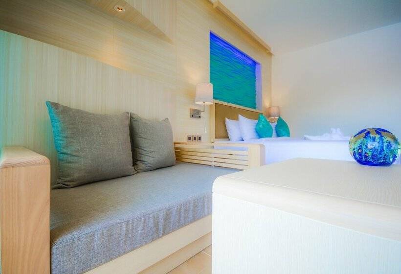 חדר סופריור, Crystal Wild Resort Panwa Phuket