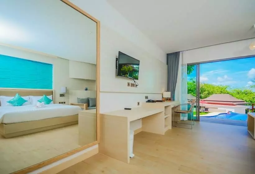 Superior-huone, Crystal Wild Resort Panwa Phuket