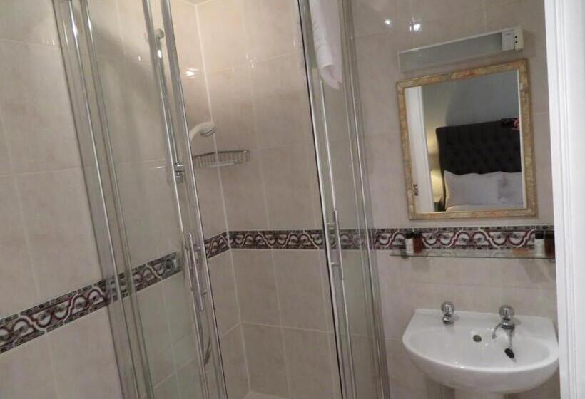 اتاق لوکس چهار تخته, Duthus Lodge Guest House
