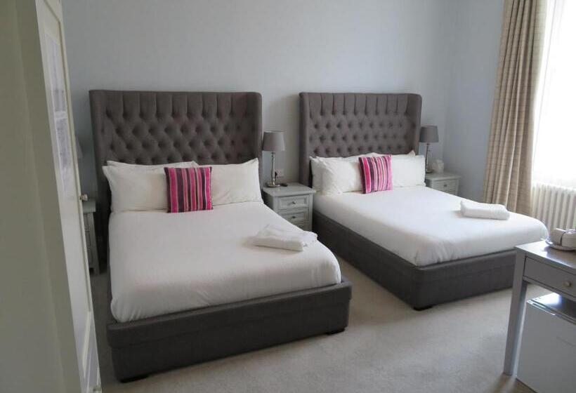 חדר דלוקס לארבעה, Duthus Lodge Guest House