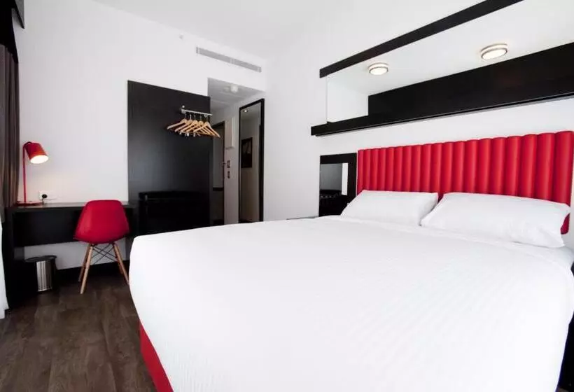 スタンダードルーム, Easyhotel Newcastle