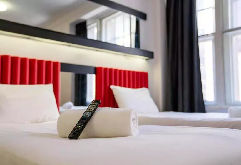 スタンダードルーム, Easyhotel Newcastle