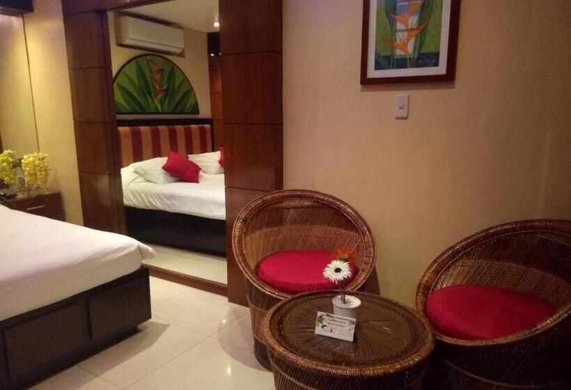 اتاق سوپریور, Fields Walking Street