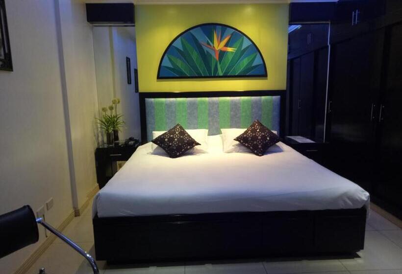 اتاق اجرایی, Fields Walking Street