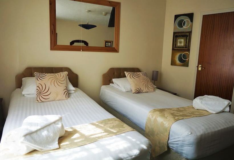 Номер Deluxe, Greyfriars Lodge Canterbury