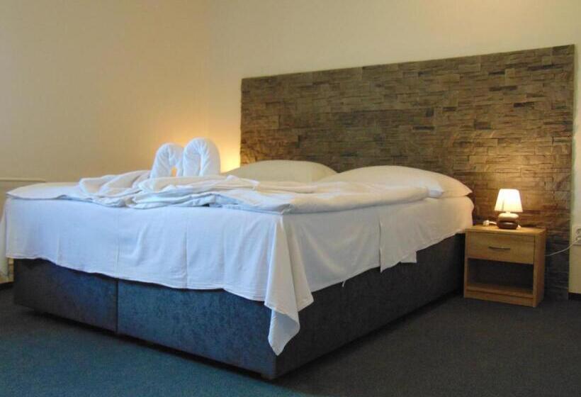 Habitació Deluxe, Isora