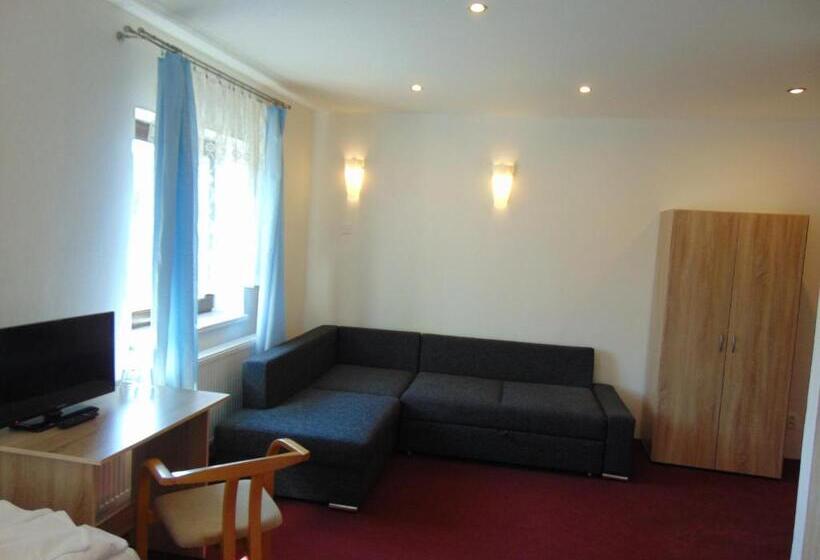 Habitació Deluxe, Isora