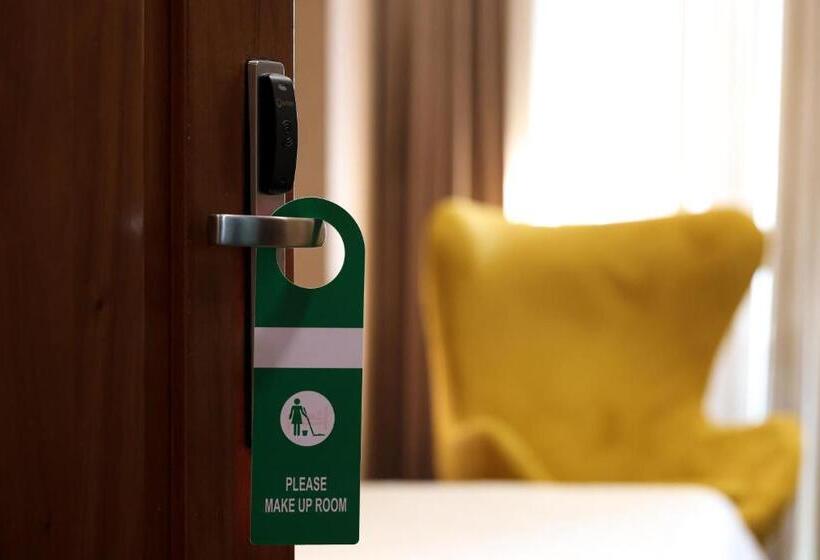 غرفة ديلوكس مزودة بشرفة, La Bohème