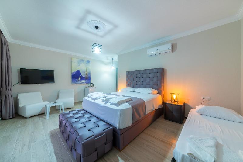 غرفة قياسية, La Bohème