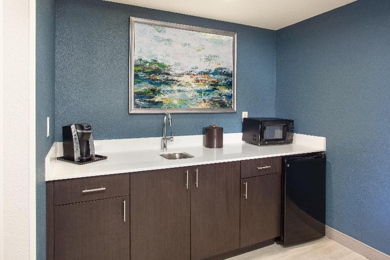 غرفة قياسية, La Bohème