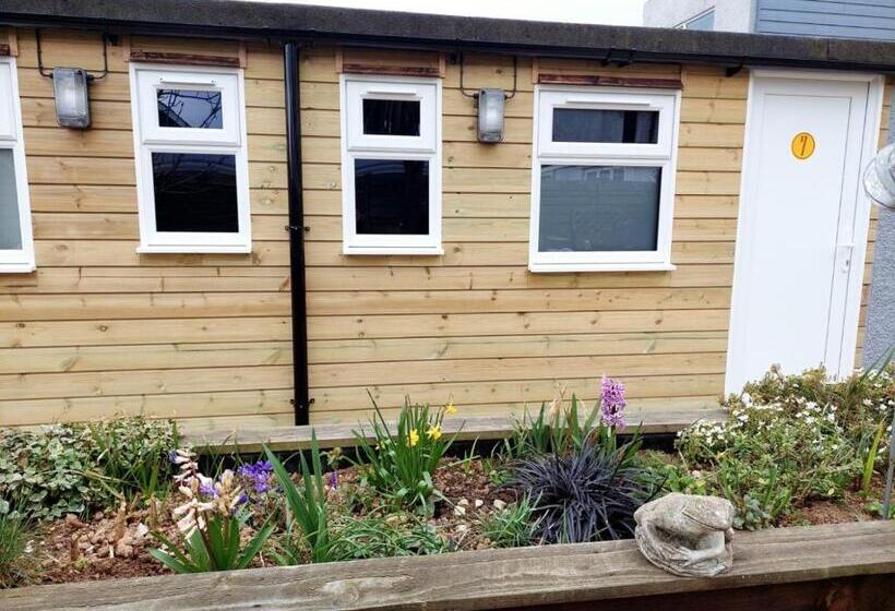 Family Room, Pensalda Guest House