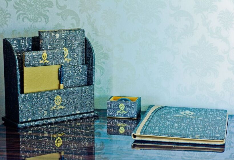 سوییت, Plaza Hotel Bishkek