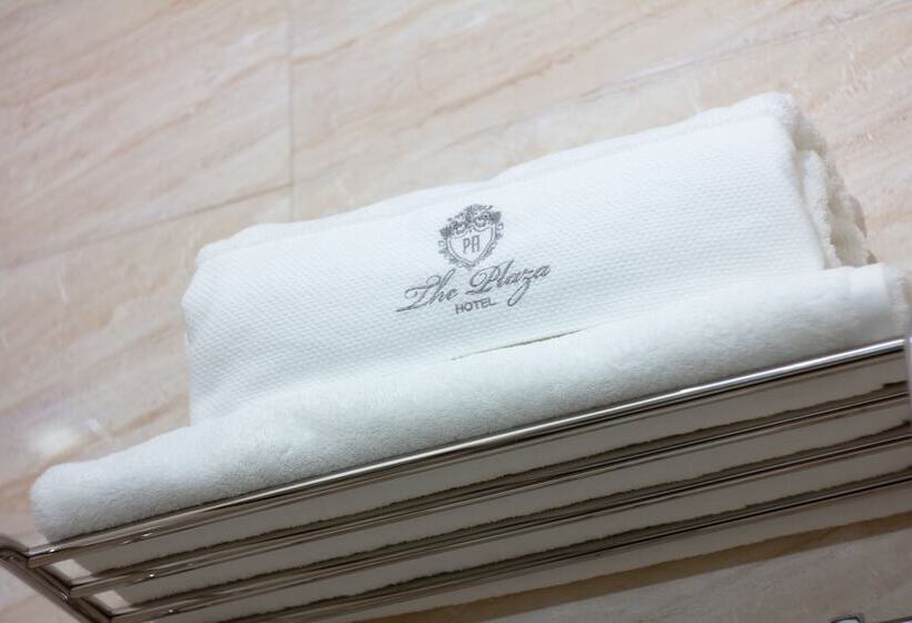 سوییت سوپریور, Plaza Hotel Bishkek