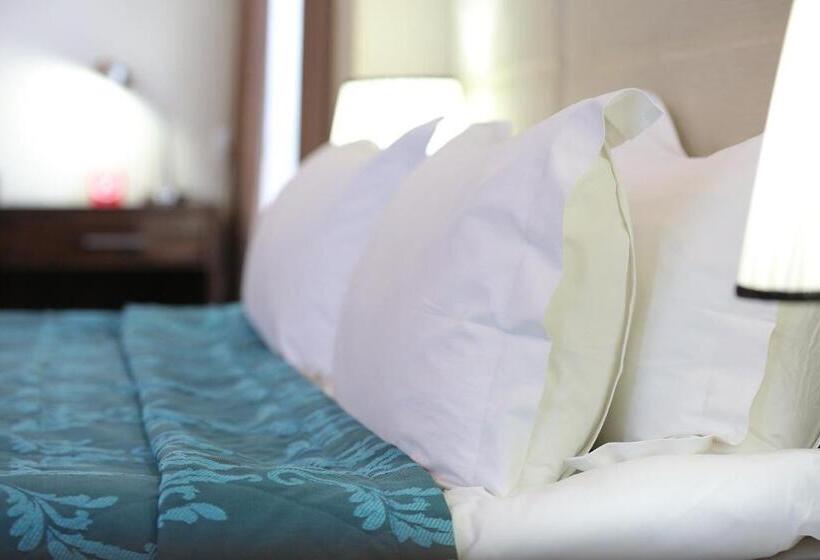 اتاق استاندارد, Plaza Hotel Bishkek