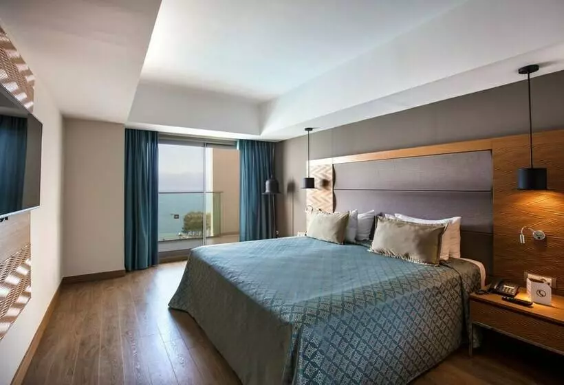 ジュニアスイート, Liberty Kuşadası   All Inclusive