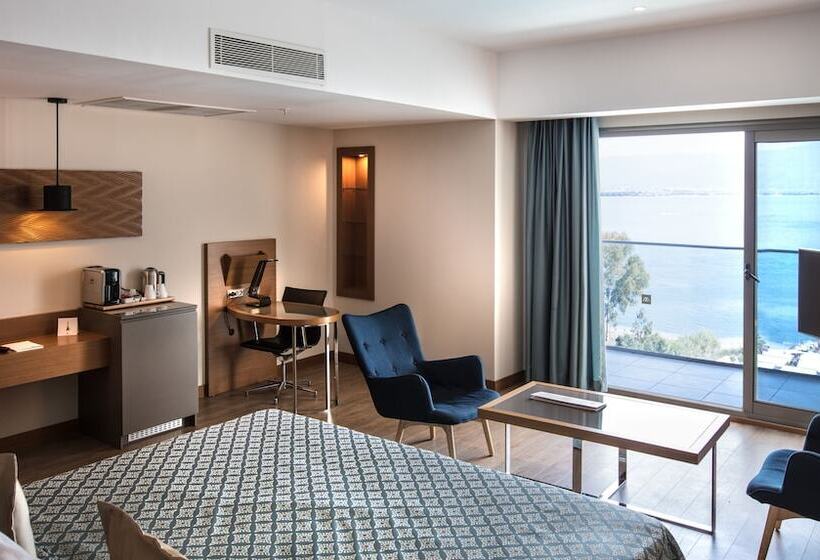 디럭스 룸, Liberty Kuşadası   All Inclusive