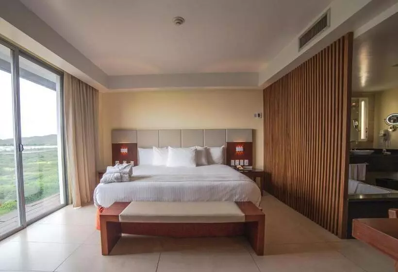 اتاق لوکس با تخت بزرگ, Sunsol Unik Luxury