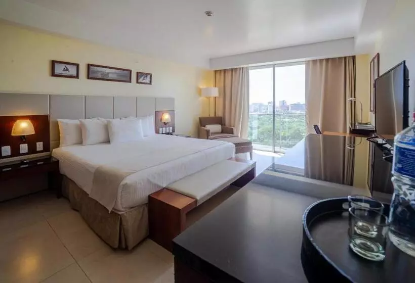 اتاق لوکس با تخت بزرگ, Sunsol Unik Luxury