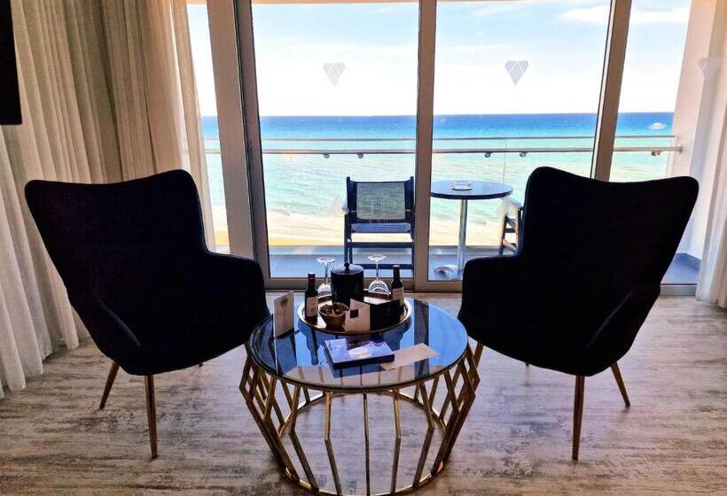 سوییت جونیور با چشم‌انداز دریا, The Ciao Stelio Deluxe Boutique Hotel   Adults Only