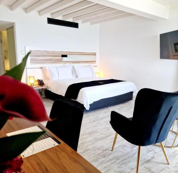 سوییت جونیور با چشم‌انداز دریا, The Ciao Stelio Deluxe Boutique Hotel   Adults Only