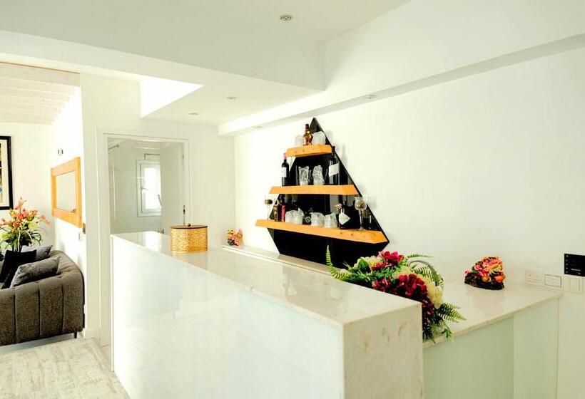 سوئیت اجرایی با چشم‌انداز دریا, The Ciao Stelio Deluxe Boutique Hotel   Adults Only