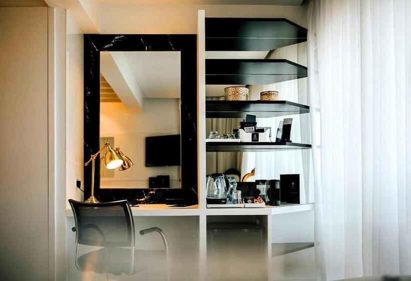 اتاق لوکس با چشم‌انداز دریا, The Ciao Stelio Deluxe Boutique Hotel   Adults Only