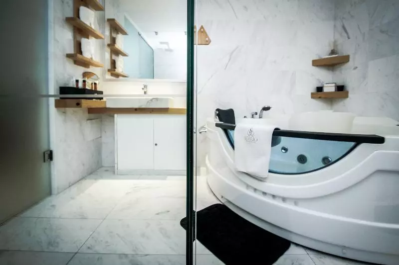 سوییت جونیور با چشم‌انداز دریا, The Ciao Stelio Deluxe Boutique Hotel   Adults Only