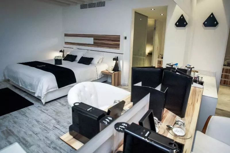 سوییت جونیور با چشم‌انداز دریا, The Ciao Stelio Deluxe Boutique Hotel   Adults Only