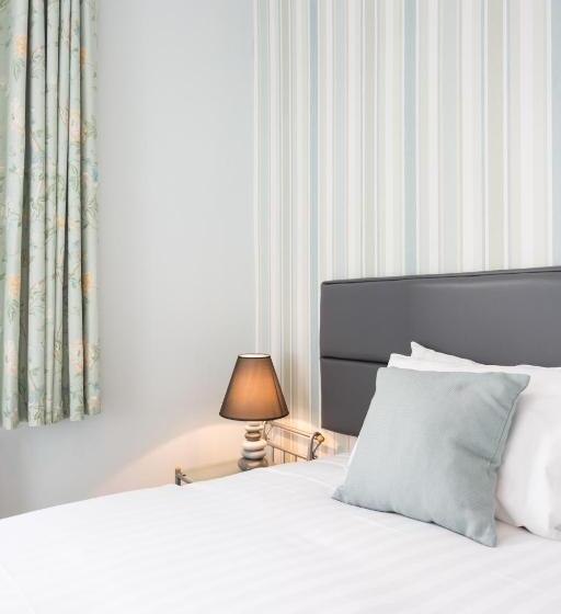 スタンダードルーム, The Royal Hotel And Bar