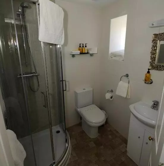 اتاق استاندارد, Tides Reach Guest House